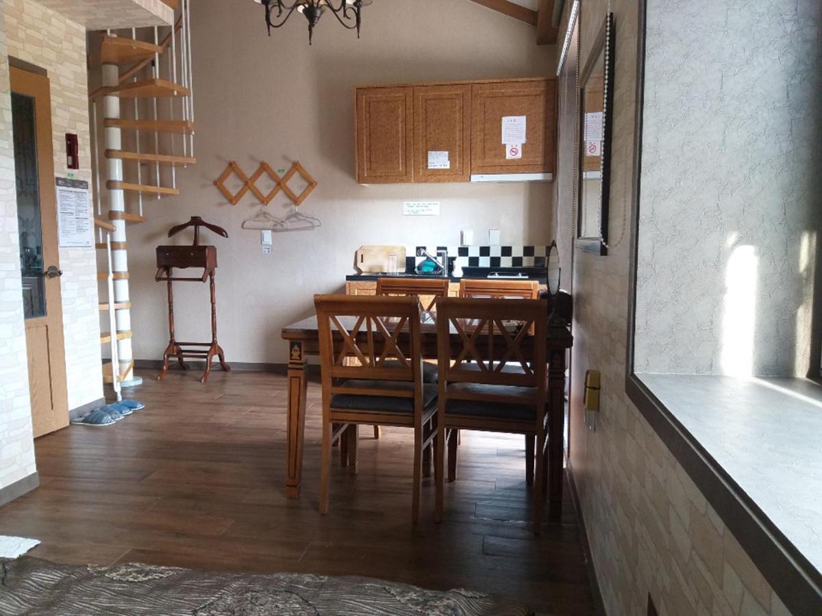 Vila Sanaega Pension Jangjang Exteriér fotografie
