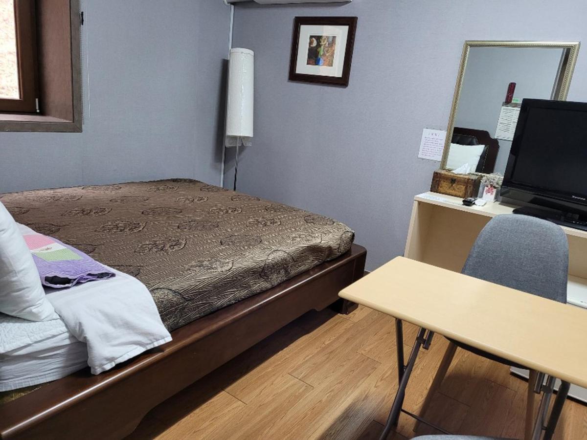 Vila Sanaega Pension Jangjang Exteriér fotografie
