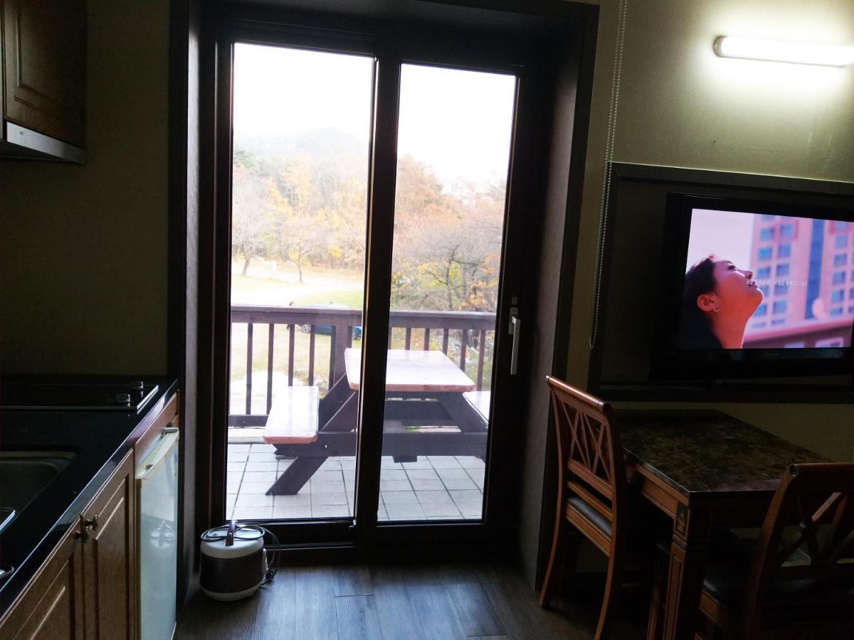 Vila Sanaega Pension Jangjang Exteriér fotografie